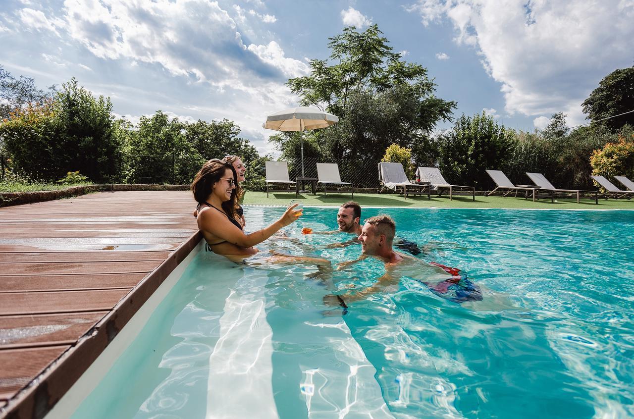 Il Borgo Di Terrensano Aparthotel Сиена Екстериор снимка