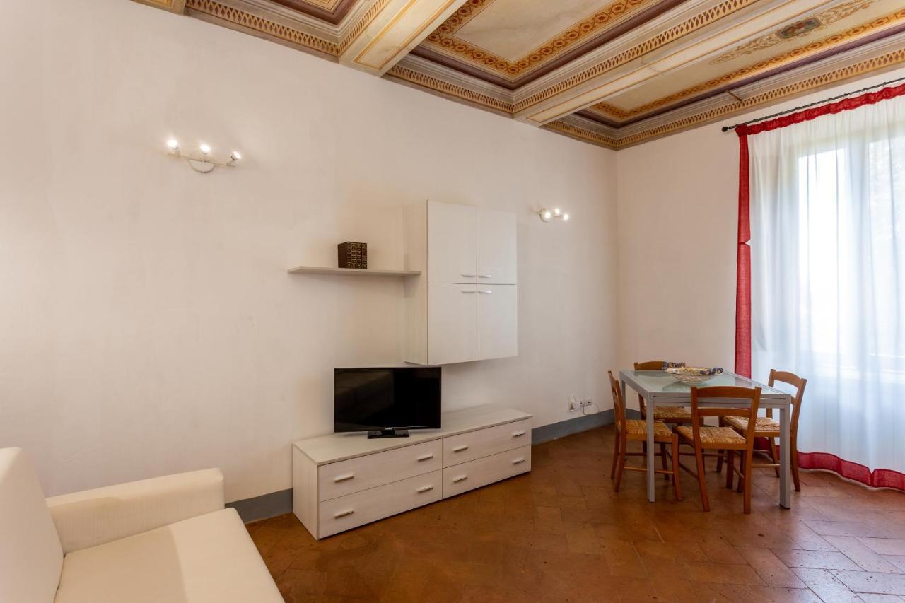 Il Borgo Di Terrensano Aparthotel Сиена Екстериор снимка