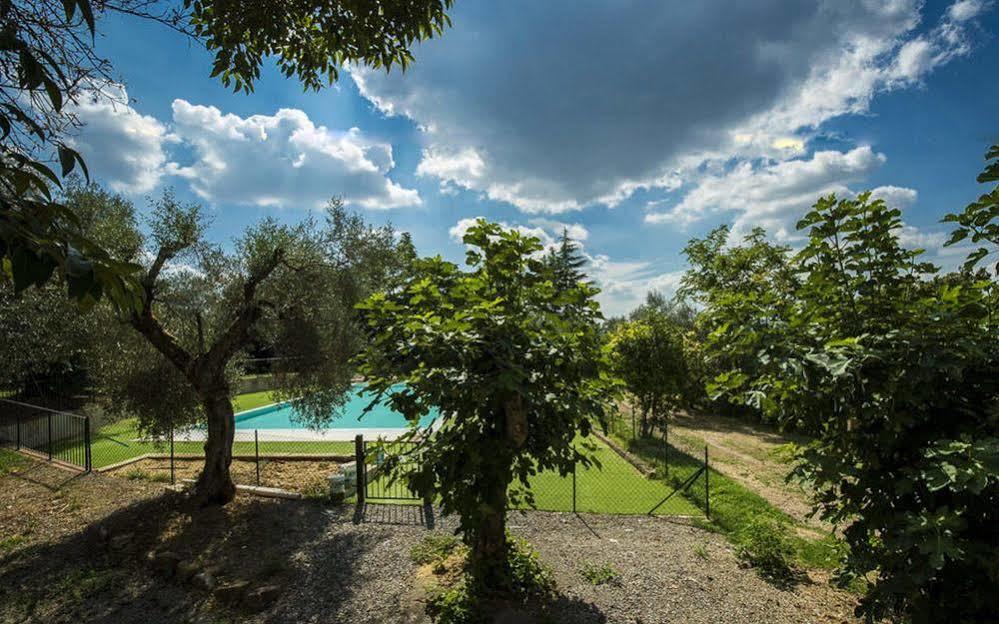 Il Borgo Di Terrensano Aparthotel Сиена Екстериор снимка
