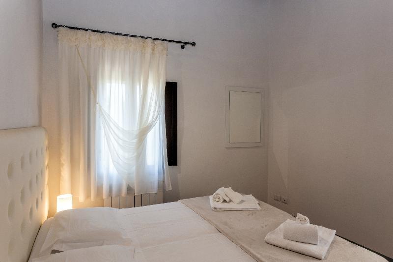 Il Borgo Di Terrensano Aparthotel Сиена Екстериор снимка